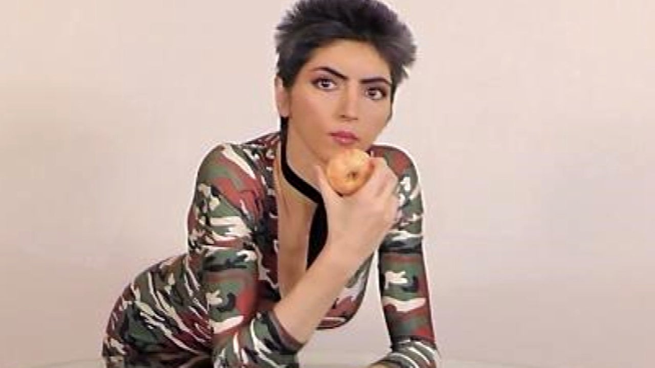 040518_youtube_shooter_folo_web.jpg