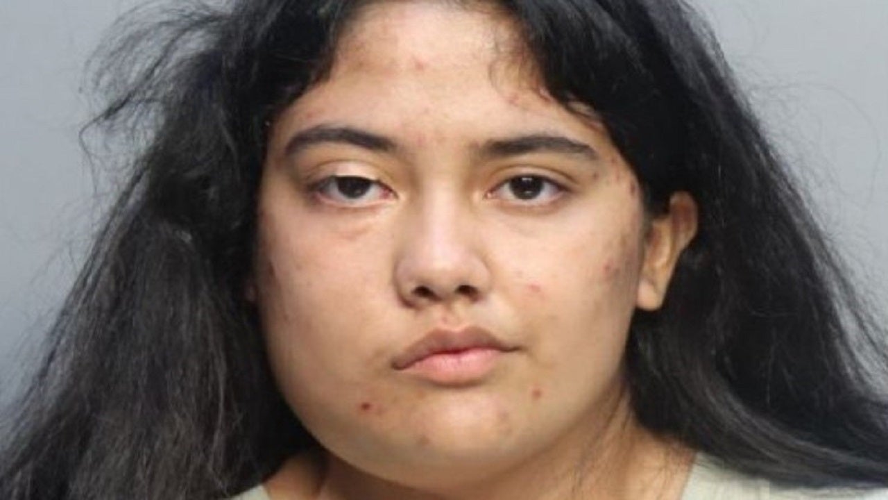 Mother Charged With Trying To Hire Hitman To Kill 3-Year-Old Son: Cops ...