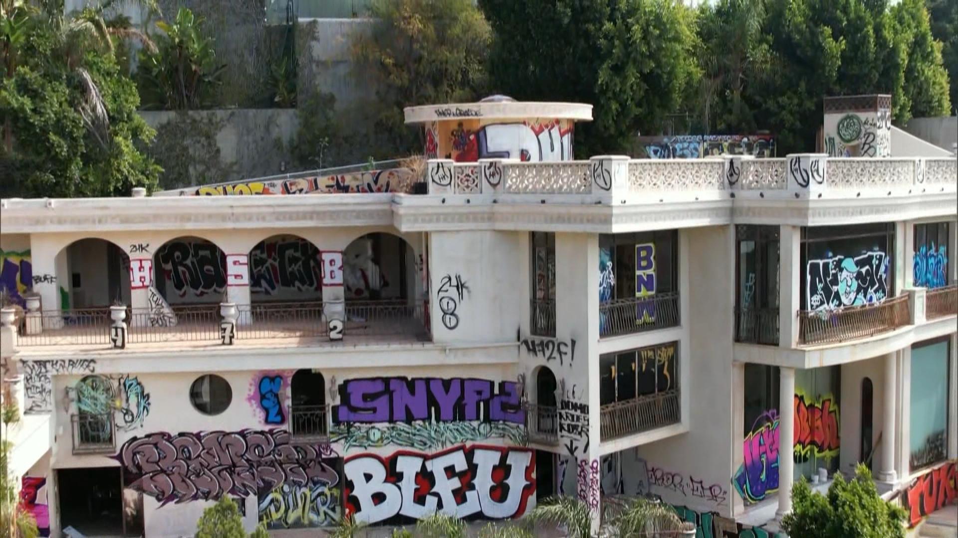 Vacant $10M California Mansion Defaced by Graffiti