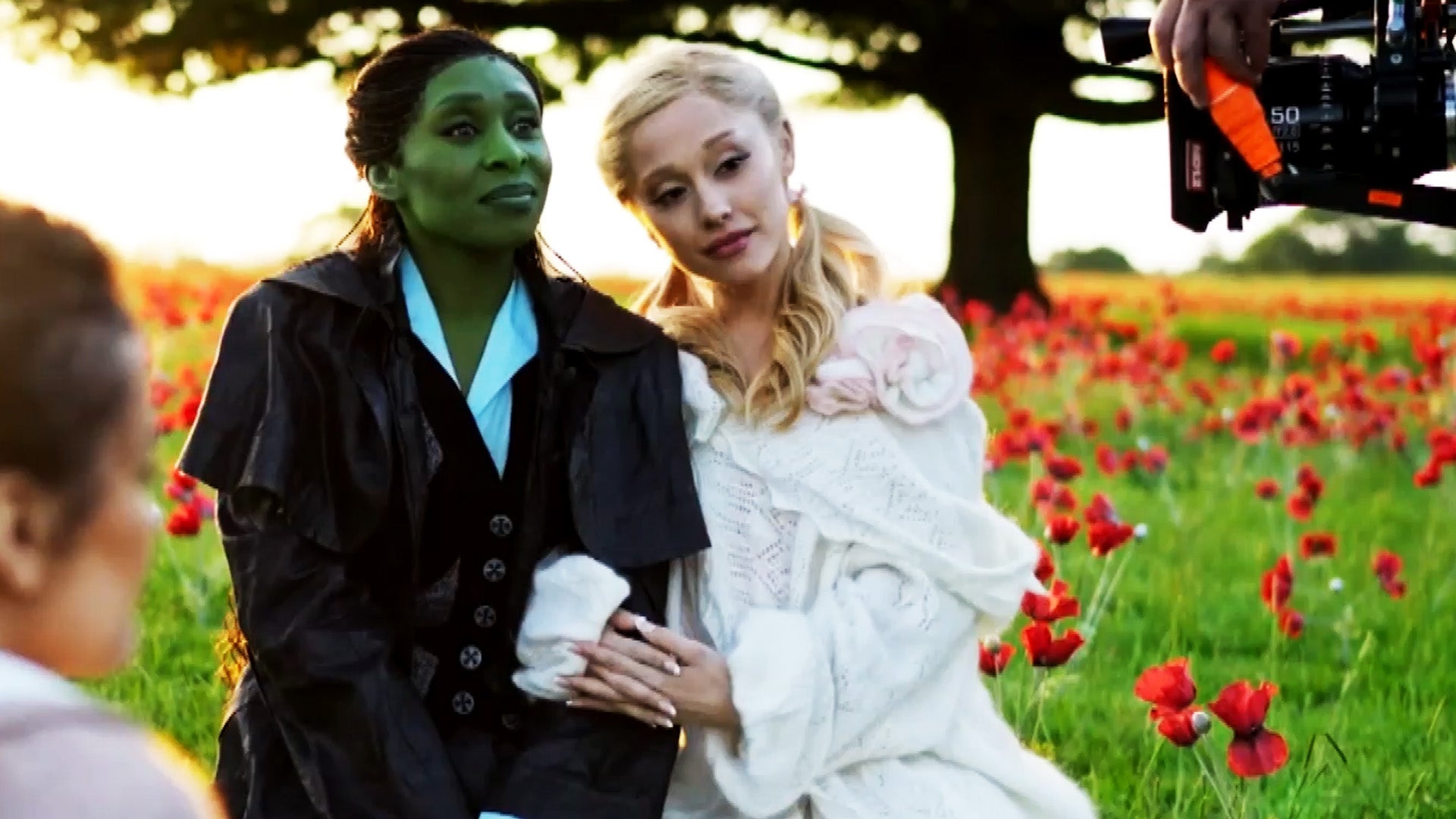 Behind the scenes image of the making of 'Wicked'