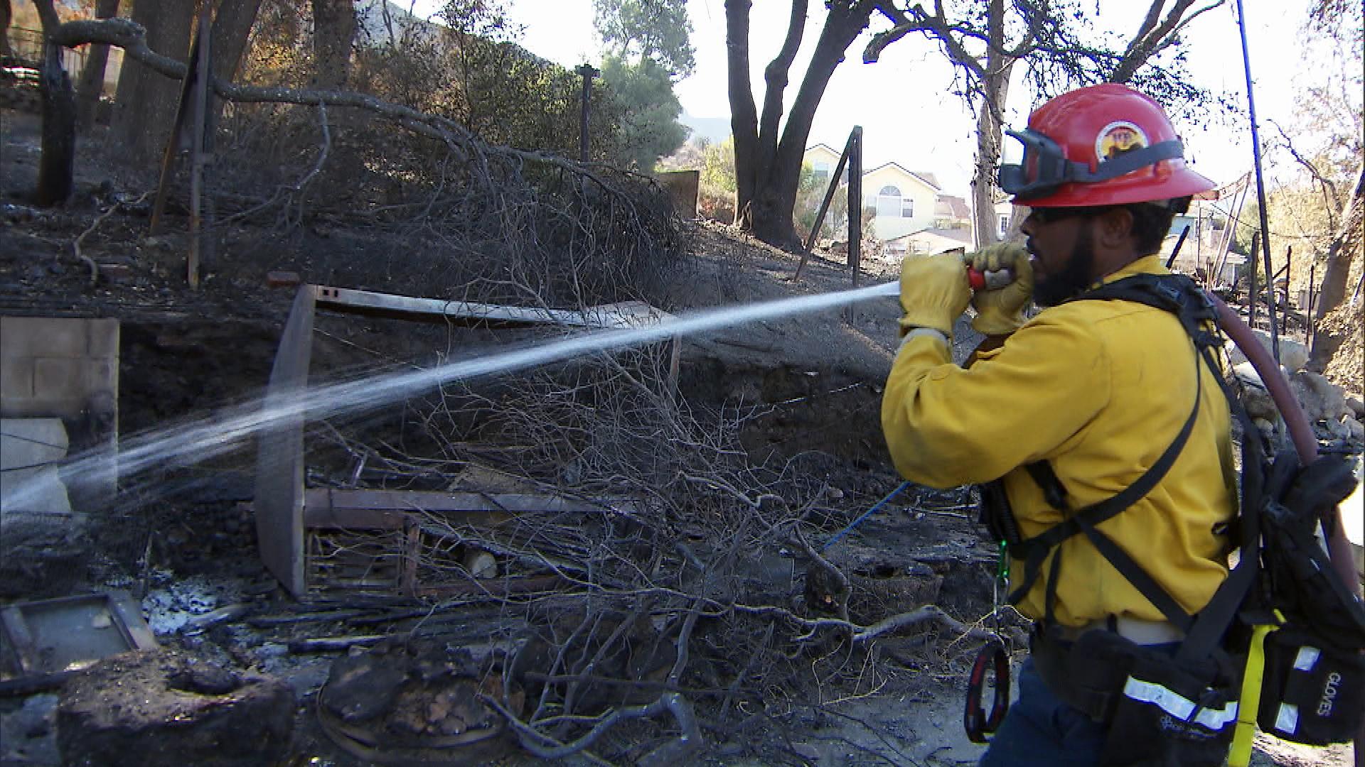 Wealthy LA Residents Hire Private Firefighters to Save Their Homes