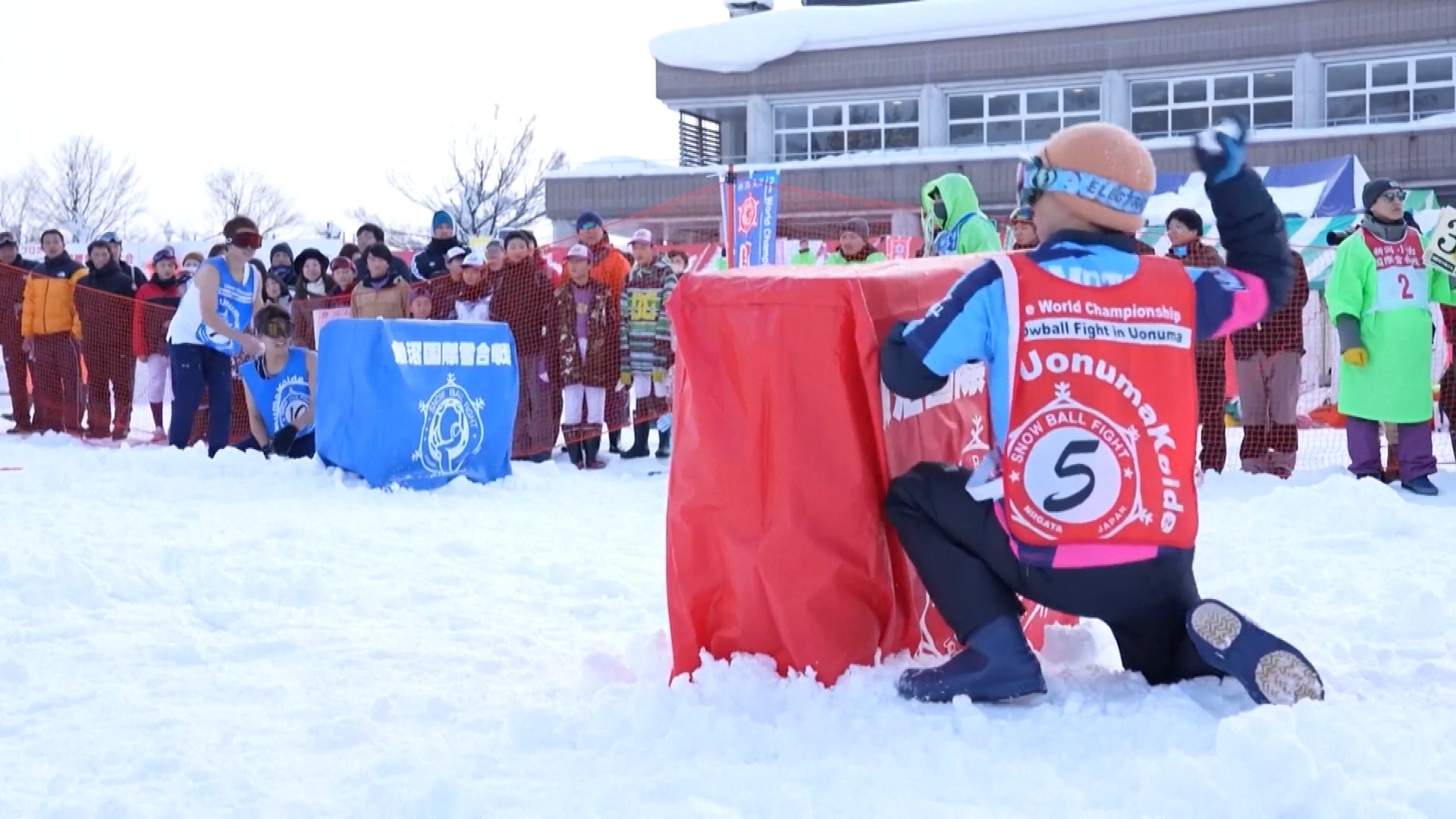 The organizers of a huge snowball fight in Japan want it turned into an Olympic sport.