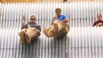 "Daredevils" return to the Giant Detroit Slide