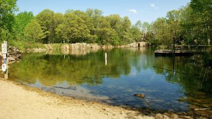 Teen Drowns in Rock Quarry