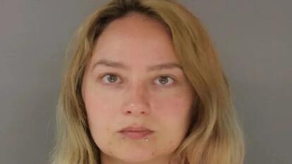 Woman Runs Over Boyfriend on Way to Counseling