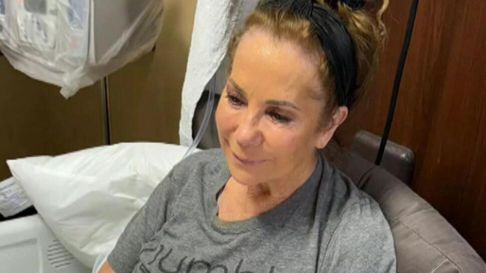 Kathie Lee Gifford Hospitalized